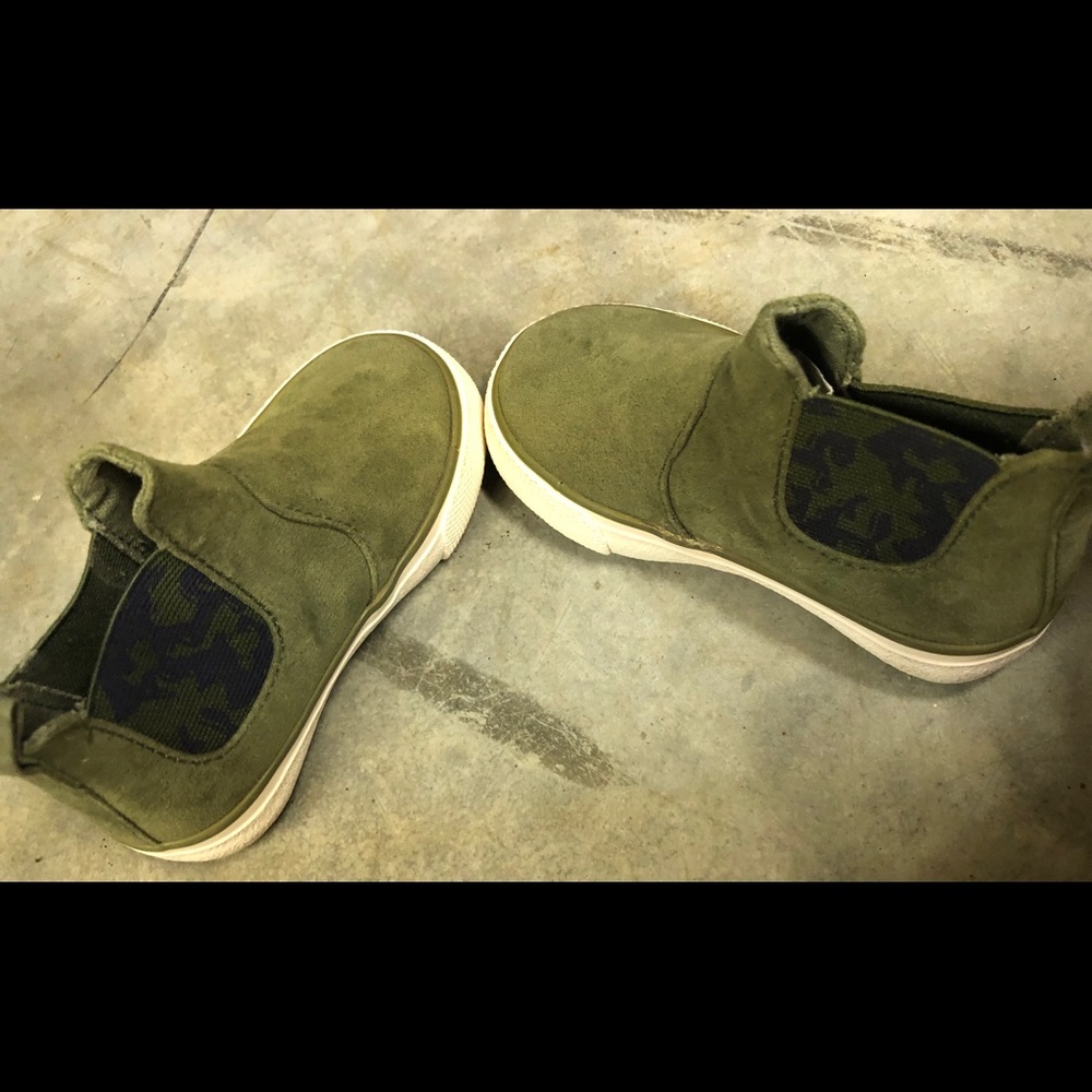 Baby shoes